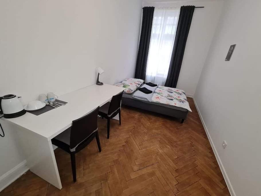 Fantastic Waw - Ok11 Room D Варшава Экстерьер фото